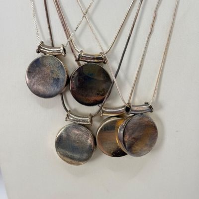LOT 148F: Five (5) Vintage 925 Sterling Silver Circle Pendant Necklaces (40.4gtw)