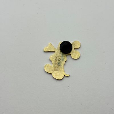 LOT 118P: Disney Mickey Pins incl WDW Trading Pins: 2002 Musical Conductor, Name w Danglers, 2002 Ears to You Dangler, Pin Trading,...