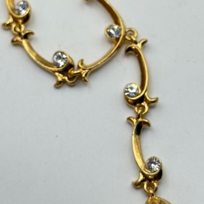 LOT 164J: Goldtone Necklaces, Bracelets & Rings
