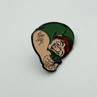 LOT 122P: Disney Characters Trading Pins: Winnie the Pooh, Pinocchio, Bashful, Mary Poppins & Quasimodo