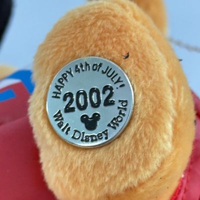 LOT 66A: USA Patriotic Disney Collection: US Flag Mickey Head Holiday Lights in Box (2), Patriotic Mickey, WDW 2002 4thof July Goofy...