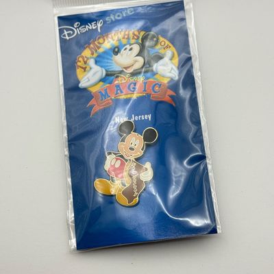 LOT 118P: Disney Mickey Pins incl WDW Trading Pins: 2002 Musical Conductor, Name w Danglers, 2002 Ears to You Dangler, Pin Trading,...