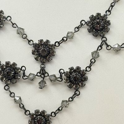 LOT 169J: Flower Pattern Vintage Necklaces & More