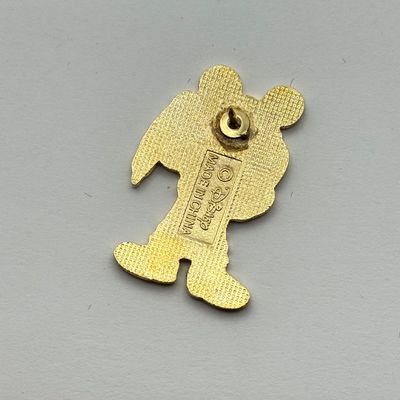 LOT 118P: Disney Mickey Pins incl WDW Trading Pins: 2002 Musical Conductor, Name w Danglers, 2002 Ears to You Dangler, Pin Trading,...