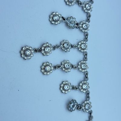 LOT 169J: Flower Pattern Vintage Necklaces & More