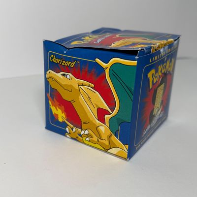 LOT 62A: FULL SET Pokémon Special Edition 23 karat Gold Plated Trading Cards: Charizard, Pikachu, Jiggly Puff, Poliwhirl, Mewtwo &...