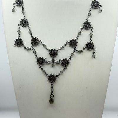 LOT 169J: Flower Pattern Vintage Necklaces & More