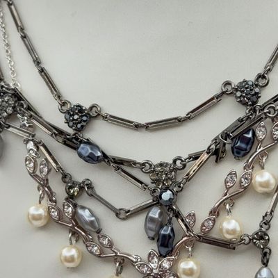 LOT 162J: Vintage Freshwater Pearl Bracelet, Faux & Freshwater Pearl Necklaces