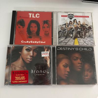 LOT 100A: CDs, Tapes & DVDs: Pussycat Dolls, Destiny's Child (including CD Signed by all 3 Members), Alicia Keys & More