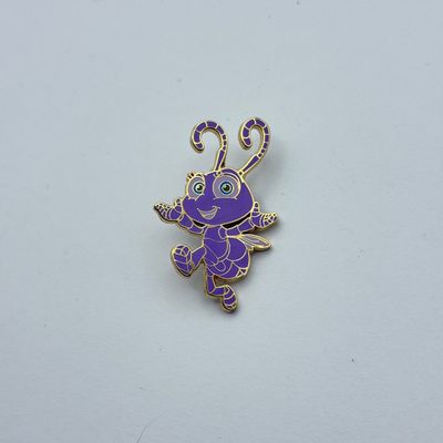 LOT 119P: WDW Animal Trading Pins: LE3500 The Fox and the Hound 20th Anniversary, Cheshire Cat, Simba, Aristocats Duchess, Chip...