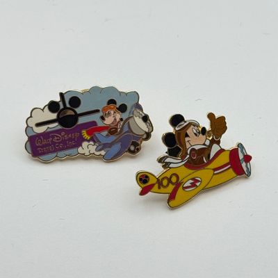 LOT 118P: Disney Mickey Pins incl WDW Trading Pins: 2002 Musical Conductor, Name w Danglers, 2002 Ears to You Dangler, Pin Trading,...