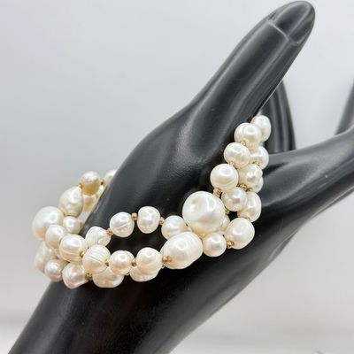 LOT 162J: Vintage Freshwater Pearl Bracelet, Faux & Freshwater Pearl Necklaces