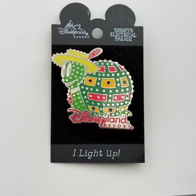 LOT 109P: Disney’s Electrical Parade Disneyland Pins