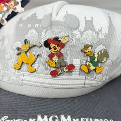LOT 125P: Disney's MGM Studios Collection: LE5000 4th of July 2001 Goofy Dangler, NWT Hat w Trio of Pins, Doug Live Pin, 100 Years...