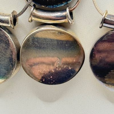 LOT 148F: Five (5) Vintage 925 Sterling Silver Circle Pendant Necklaces (40.4gtw)