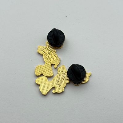 LOT 122P: Disney Characters Trading Pins: Winnie the Pooh, Pinocchio, Bashful, Mary Poppins & Quasimodo