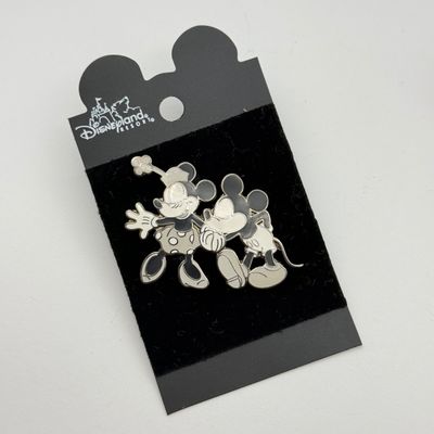 LOT 121P: Disney's Wedding Pavilion Slider Pins (2), Fairytale Weddings Bride Minnie WDW Trading Pin & Mickey & Minnie Mouse...