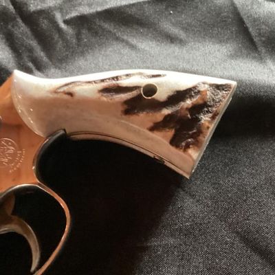 No. 4- Smith & Wesson 19-5 Revolver 38 Special