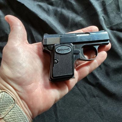 No. 17 Browning Arms S Semi-Auto Cal 6 m/m 35 (.25?)