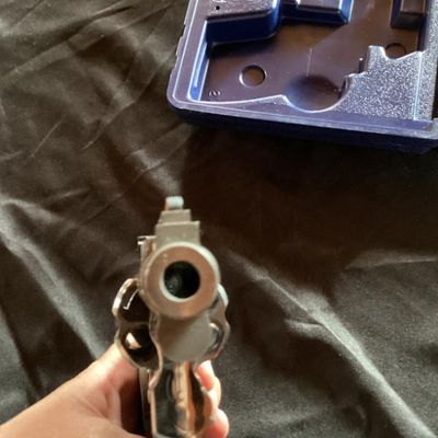 No. 24- Colt Python Revolver 357 Mag.