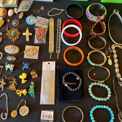 Sale Photo Thumbnail #48