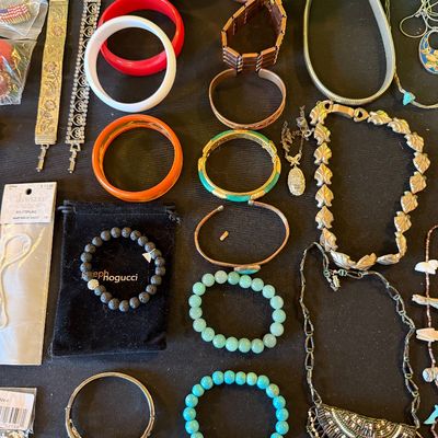 Sale Photo Thumbnail #50