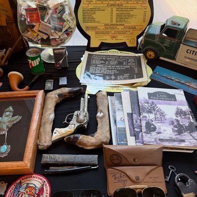 Sale Photo Thumbnail #254