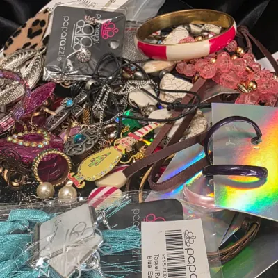 Large Mixed Costume Jewelry & Fashion Accessories Lot | Watches, Necklaces, Earrings & More