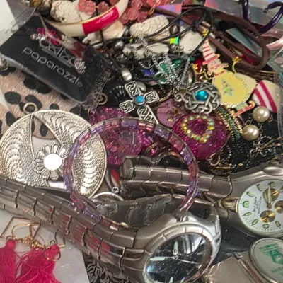 Large Mixed Costume Jewelry & Fashion Accessories Lot | Watches, Necklaces, Earrings & More