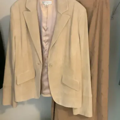 Casual Corner Beige Faux Suede Blazer | Women’s XL