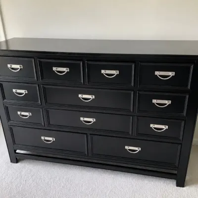   Klaussner Ashton 650 Black 12-Drawer Dresser with Brushed Metal Hardware
