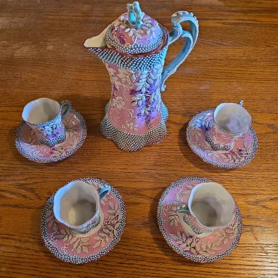 Vintage Unmarked Majolica Style Chocolate Pot Set with 4 Cups & Saucers (9 Pieces)