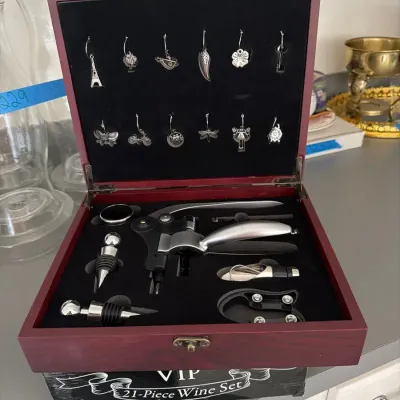 VIP 21-Piece Wine Accessory Set with Wood Presentation Case