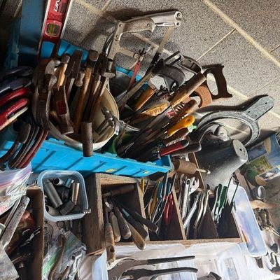 Estate sale photo