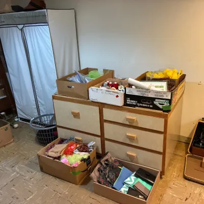 Estate sale photo