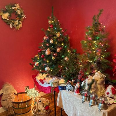 Xmas and more decor 
