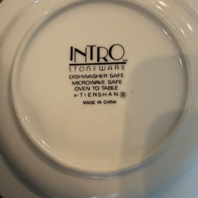 INTRO Stoneware