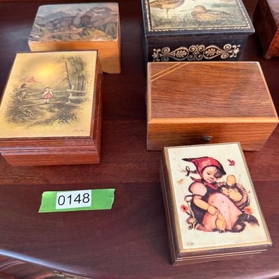 Vintage Music Boxes Lot