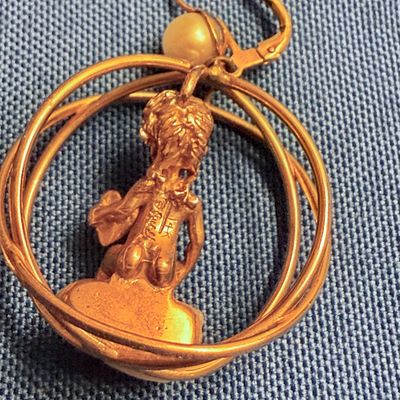 Vintage William Ruser 14k Yellow Gold Pendant and Earring Set