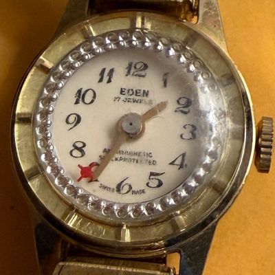 Vintage Ladies Watch Lot Girard Perregaux Certina +++