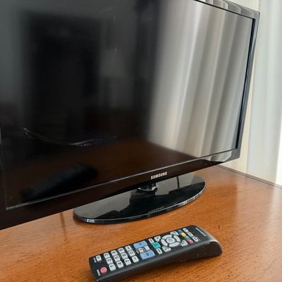 Samsung 26” TV Model# UN26D4003BD