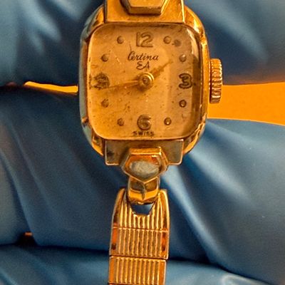 Vintage Ladies Watch Lot Girard Perregaux Certina +++