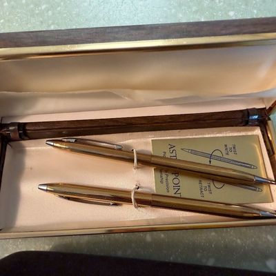 Vintage Pens Lot Waterman Cross Schaefer +