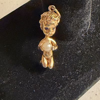 14k Gold Pendant William Ruser Child Holding Pearl