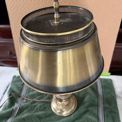 Vintage Mid-Century Brass Bouillotte Style Table Lamp