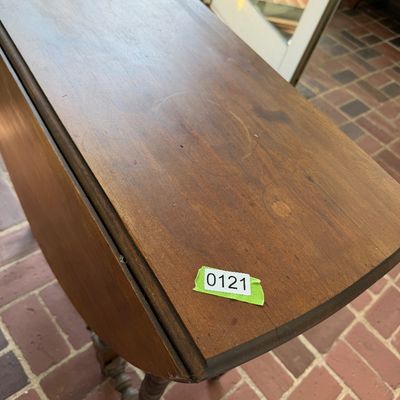 Antique Gate Leg Drop Leaf Table