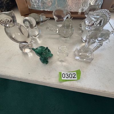 Collection of Decorative Crystal & Art Glass Animal Figurines & Paper Weights
