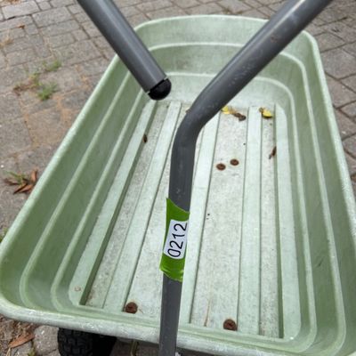 Gorilla Carts - Utility Pull Cart