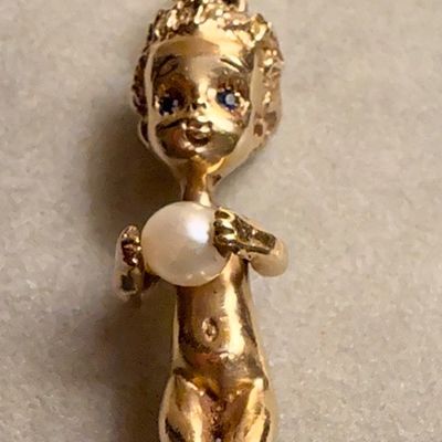 14k Gold Pendant William Ruser Child Holding Pearl