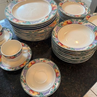 INTRO Stoneware